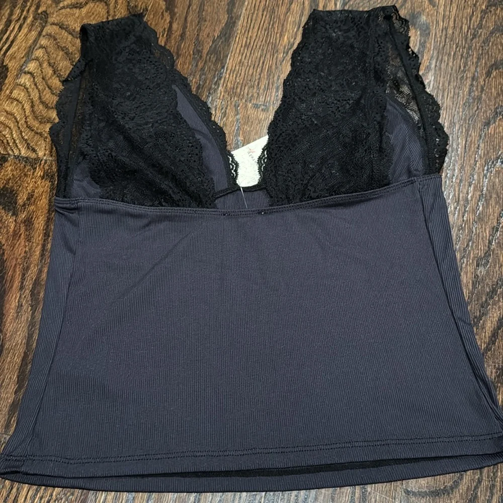 **NWT** Intimately FP Power Play Camo - Picture 3 of 3
